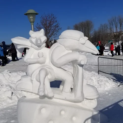 Sculpture sur neige à Matane